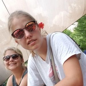 Meet your Posher, Shannon